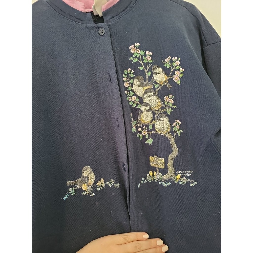 Morning Sun‎ Embroidered Bird Sweatshirt - Picture 3 of 3